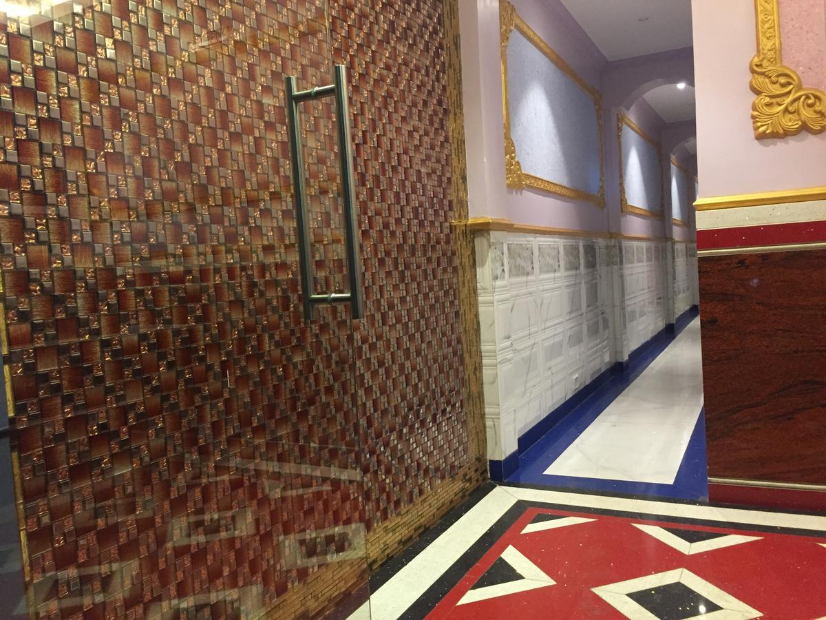 Hotel Marhaba Мумбаи Экстерьер фото